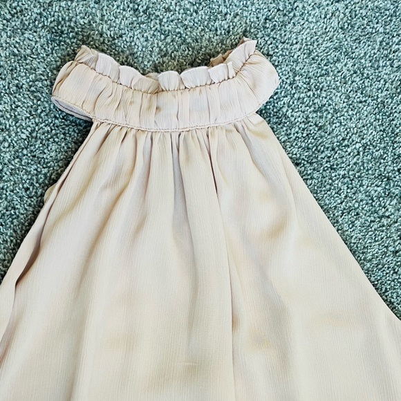 H&M Blush Ruffled blouse - Picture 3 of 6